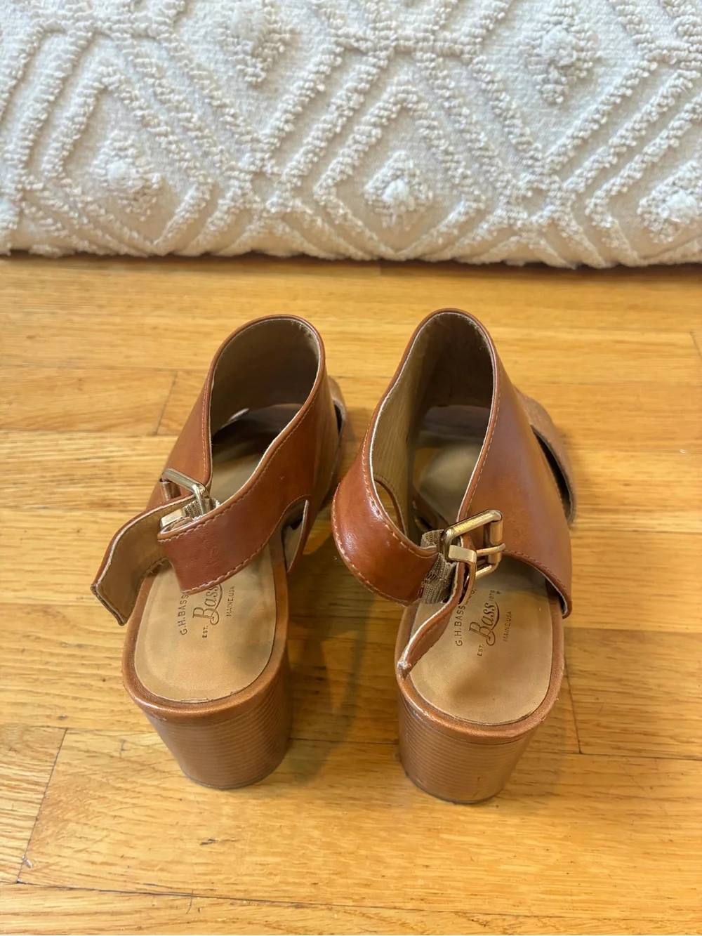 Women's Brown Open-Toe Block Heel Sandals - Vegan Leather - Size 9.5